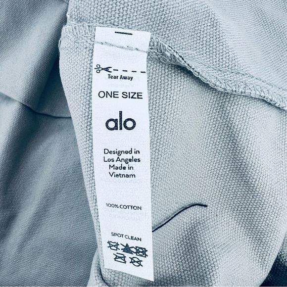 Alo Yoga Large tote Bag.  NWT. - Picture 16 of 16